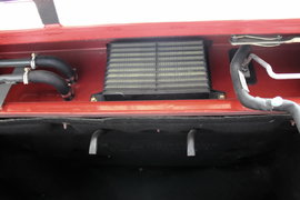 ���ͷ�д�����&nbsp;������ɽ��ʿ��̬����