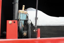 ���ͷ�д�����&nbsp;������ɽ��ʿ��̬����