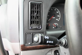 ���ͷ�д�����&nbsp;������ɽ��ʿ��̬����