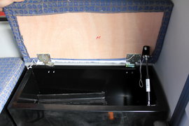 ���ͷ�д�����&nbsp;������ɽ��ʿ��̬����