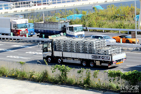 �߿�ת���߿�ɲ�����Զ���ʻʲô��ϵ