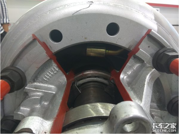 水冷循环车桥为啥没火起来?卡车司机:谁愿意当“小白鼠”?