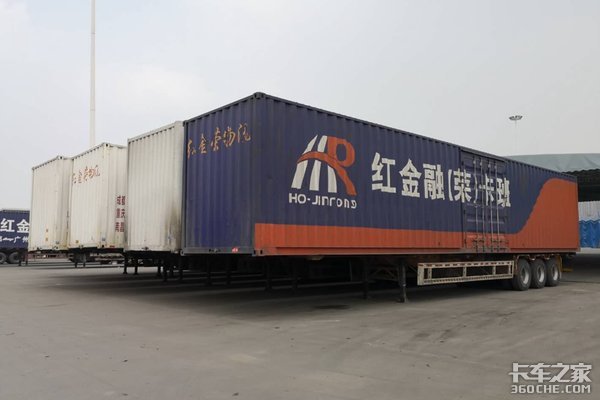 悲喜并存,17.5米大板、三超箱车何时了 成都传化看当前物流用车现状