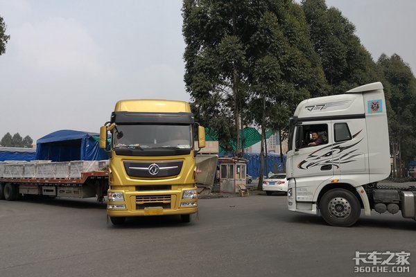 悲喜并存,17.5米大板、三超箱车何时了 成都传化看当前物流用车现状