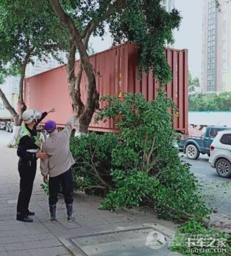 撞倒路边物体一走了之，后果很严重...