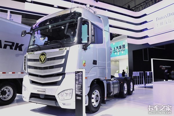 ���Ϻ���չ����һ�������е��Ϻ���չ