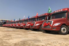 ����T5��ͷLNGǣ�����������Ƹ۴�ͻ�