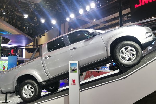 【上海车展】看完这些国产高端皮卡,发现福特猛禽F150也不过如此