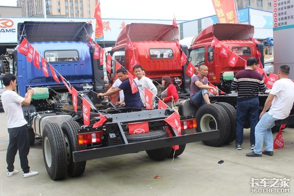 ���������ȷ����ذ���Ϯ�ϲ������ƽ��