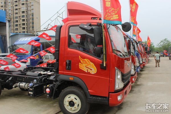 ���������ȷ����ذ���Ϯ�ϲ������ƽ��