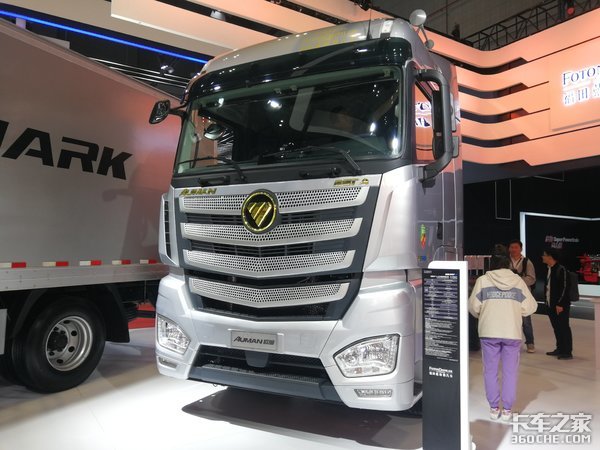 【上海车展】卡车智能化到底是什么?对司机有啥帮助?听听车企怎么说