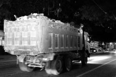 �½���������չ��������ͨΥ����Ϊ����