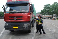 �ӳع�·���� ���չ����ж�ץ���γ���