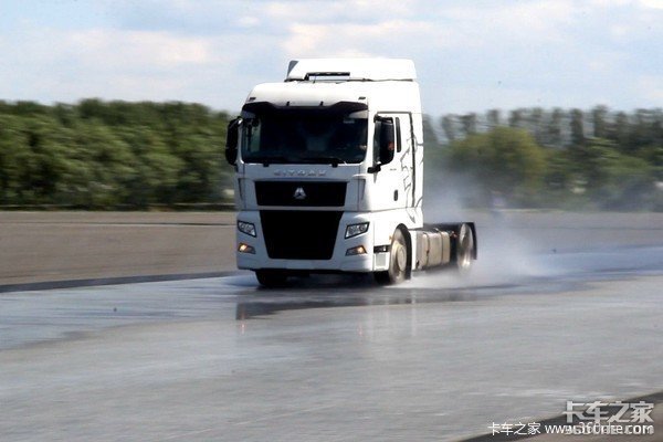 ���Ϻ���չ��ӡ��֮���޸߿Ƽ���ȫ����