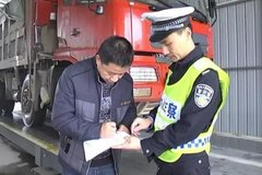 ������������ͷ��ʽ�Ĵ�����ʱ�ݣ�