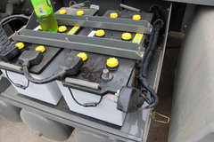 �������ʣ������ϵİ�ɫ��ĩ��ʲô��