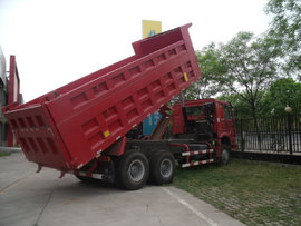 С�����Ż�&nbsp;����HOWO��ж��С��5000Ԫ