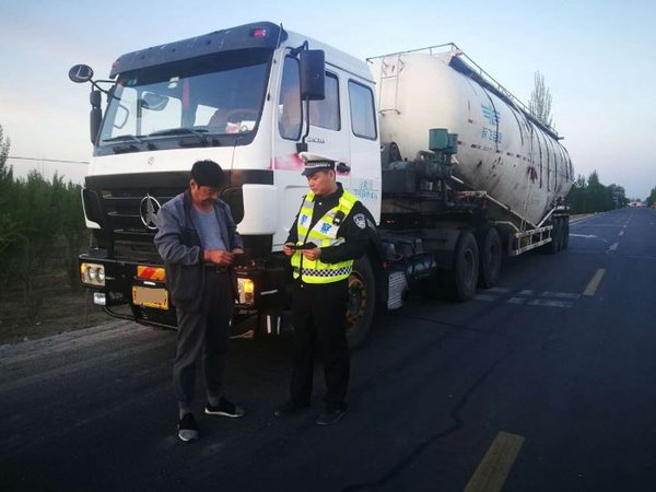 ��ԭ������·������&nbsp;���λ������޳���