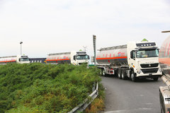 �ҹ��״δ��ģ���ó��жӸ��۹�������