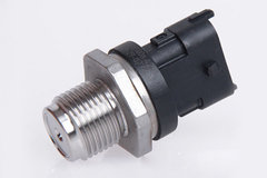 ��ѹ�����������ϣ��ȿ���ѹֵ�Ƿ�����