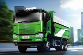 新J6P 6×4 天然气渣土车 绿色家园解放共建