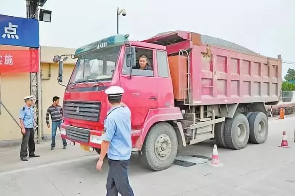 ���ȣ�˾���ٱ��Լ�����&nbsp;Ҫ������ƣ�