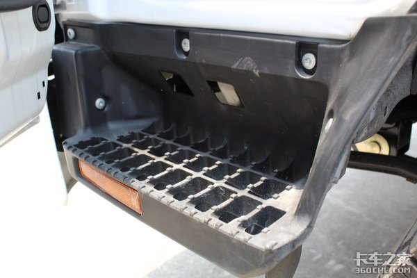 ��������KV100������2.3�׿������ƽ��