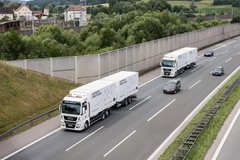 ȫ���׸����м�ʻ������� �ѵó�����