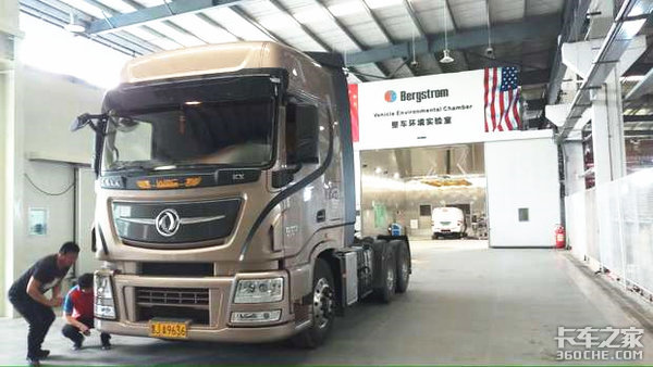 ���˵�ͷ����̳����ϲ�в���˼�ڿյ�