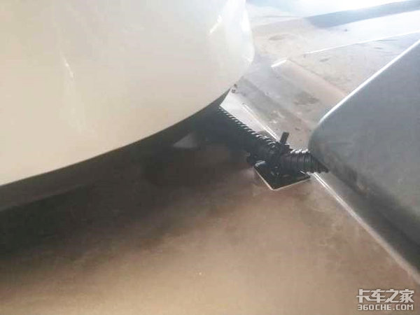 ���˵�ͷ����̳����ϲ�в���˼�ڿյ�