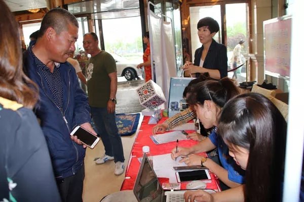 搭上国五末班车 汕德卡再掀燃气车促销潮