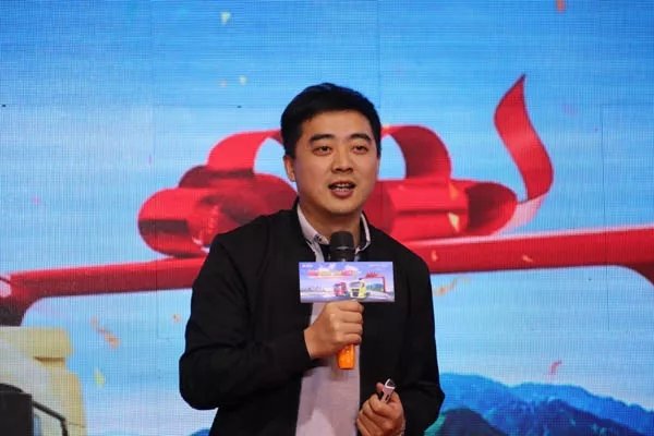 搭上国五末班车 汕德卡再掀燃气车促销潮