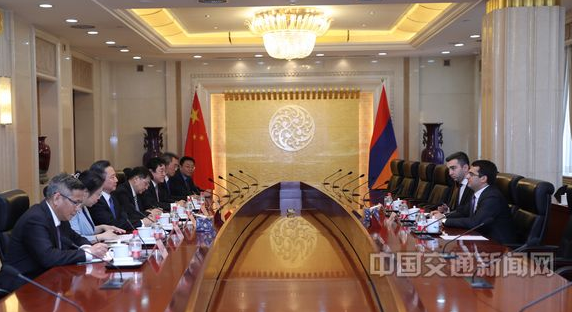李小鹏会见亚美尼亚客人 探讨运输合作