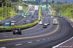 ���ˣ����Ź������ŵ����ݰ�Сʱ��ͨȦ