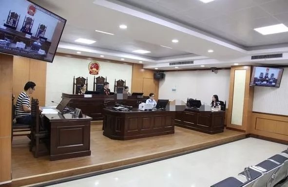 ����ʱˤ�˱��չ�˾���𣿷�Ժ������