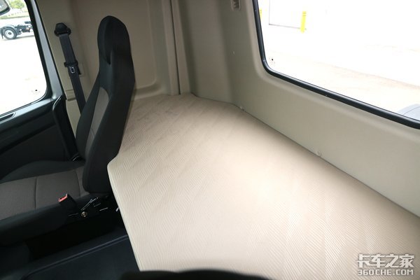 ������ɫ��һ��!&nbsp;���ʳ�����Щ��'����'