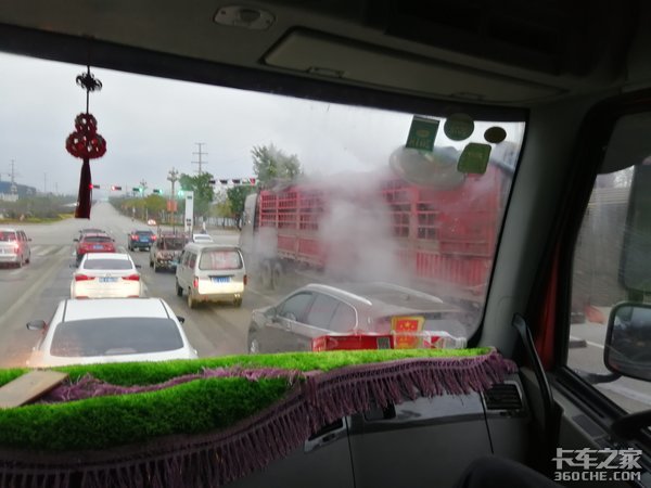 长途贵州吓我一跳，高速费为啥这么贵？