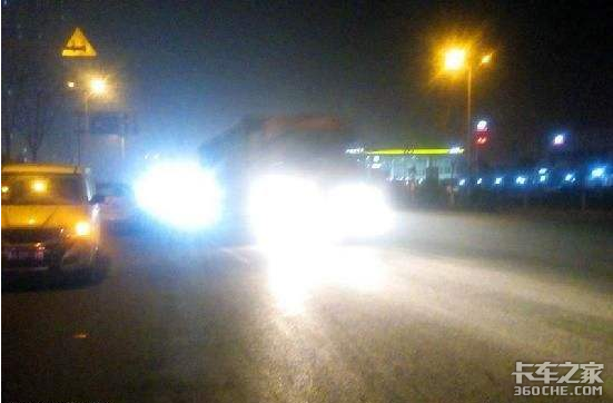 鹵素、氙燈、LED，卡車燈光您能分清嗎