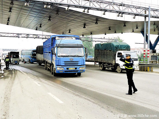 ϸ���գ�������˭����ӯ������������