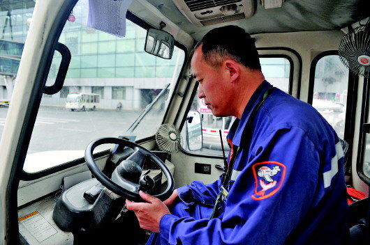 特车“老司机”18年的驾龄只被扣过2分