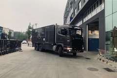 560����V8��ʵ��˹������R560ԽҰ����