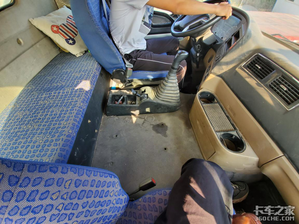 ���Ի���ʻԱ��&nbsp;�����ټ��ĺ�������