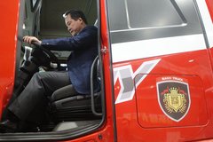 ��һ�ػ���Ϊ�η���Ϋ���װ����������