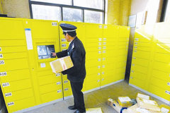 ˭���ַ��� ���ܡ��ͻ����š���Ȩ�棿