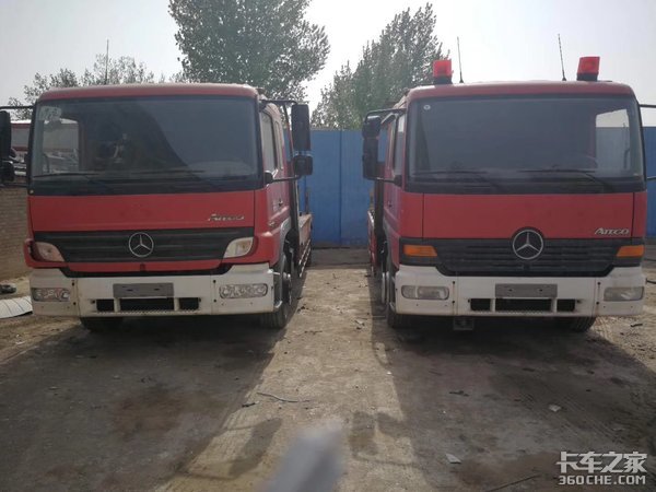 罕见的奔驰Atgeo轻型消防车，退役后可能会送往第三世界发挥余热