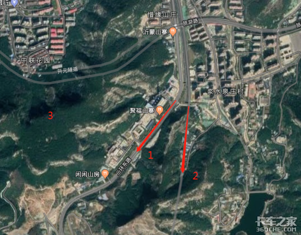 �����Լ������£�������ع�·��զ����