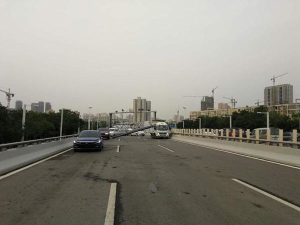 ײ���޸߼�������³�&nbsp;����˾��������