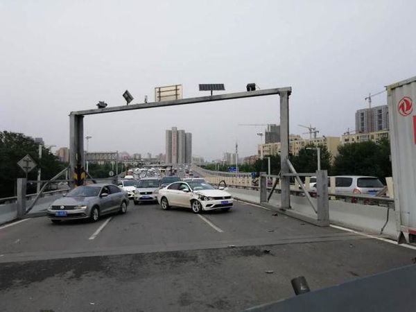 ײ���޸߼�������³�&nbsp;����˾��������