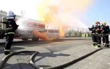 危化品车辆道路运输事故 如何应急处置