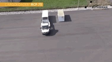 ��ʵ����ο�����Ϯ������������������